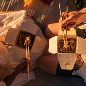 percetakan bandung, percetakan di bandung, cetak buku bandung, cetak brosur bandung, percetakan online bandung, percetakan murah bandung, cetak kalender bandung. Jasa Cetak Box Makanan: Kenali Kegunaan dan Jenis-Jenis Kertasnya