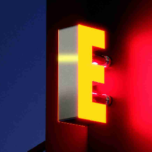 percetakan bandung, percetakan di bandung, cetak buku bandung, cetak brosur bandung, percetakan online bandung, percetakan murah bandung, cetak kalender bandung. Tren Buat Neon Sign untuk Branding dan Dekorasi Modern yang Kekinian