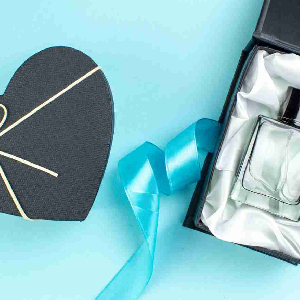 percetakan bandung, percetakan di bandung, cetak buku bandung, cetak brosur bandung, percetakan online bandung, percetakan murah bandung, cetak kalender bandung. Cetak Dus Parfum Jakarta Solusi Kemasan Elegan dan Profesional untuk Bisnis Anda