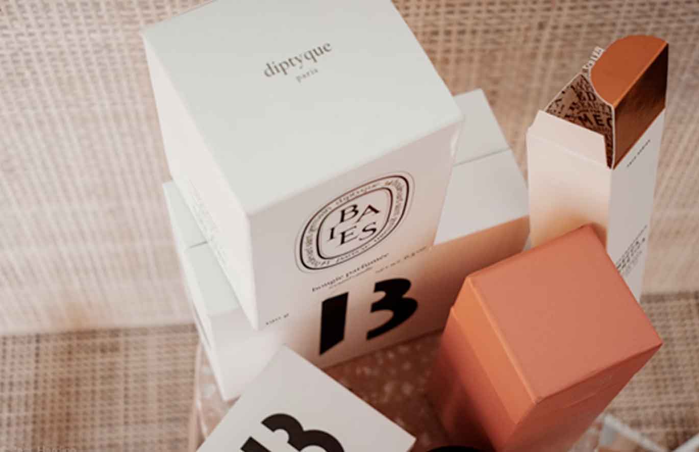 percetakan bandung Aspek Teknis dalam Custom Box Packaging Bandung untuk Ragam Industri Jasa custom box packaging Bandung hadir untuk melayani kebutuhan berbagai jenis industri. Kebutuhan tersebut muncul seiring dengan perkembangan zaman serta ketatnya persaingan.