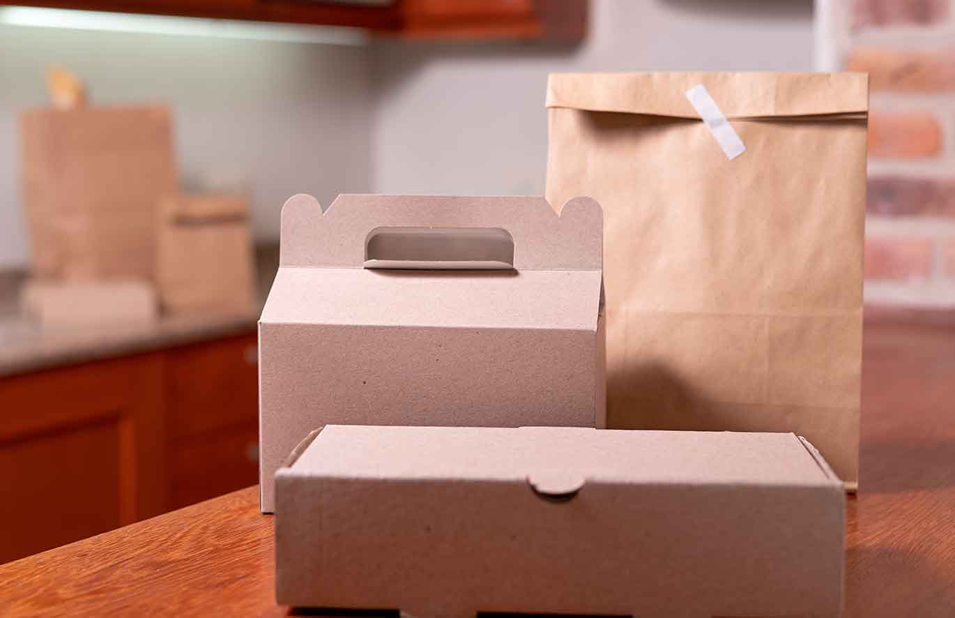 percetakan bandung Cetak Box Makanan Berbagai Model, Cocok untuk Bisnis Kuliner Jika Anda punya bisnis atau usaha makanan, Anda bisa cetak box makanan secara custom menggunakan jasa cetak kemasan yang kami sediakan.