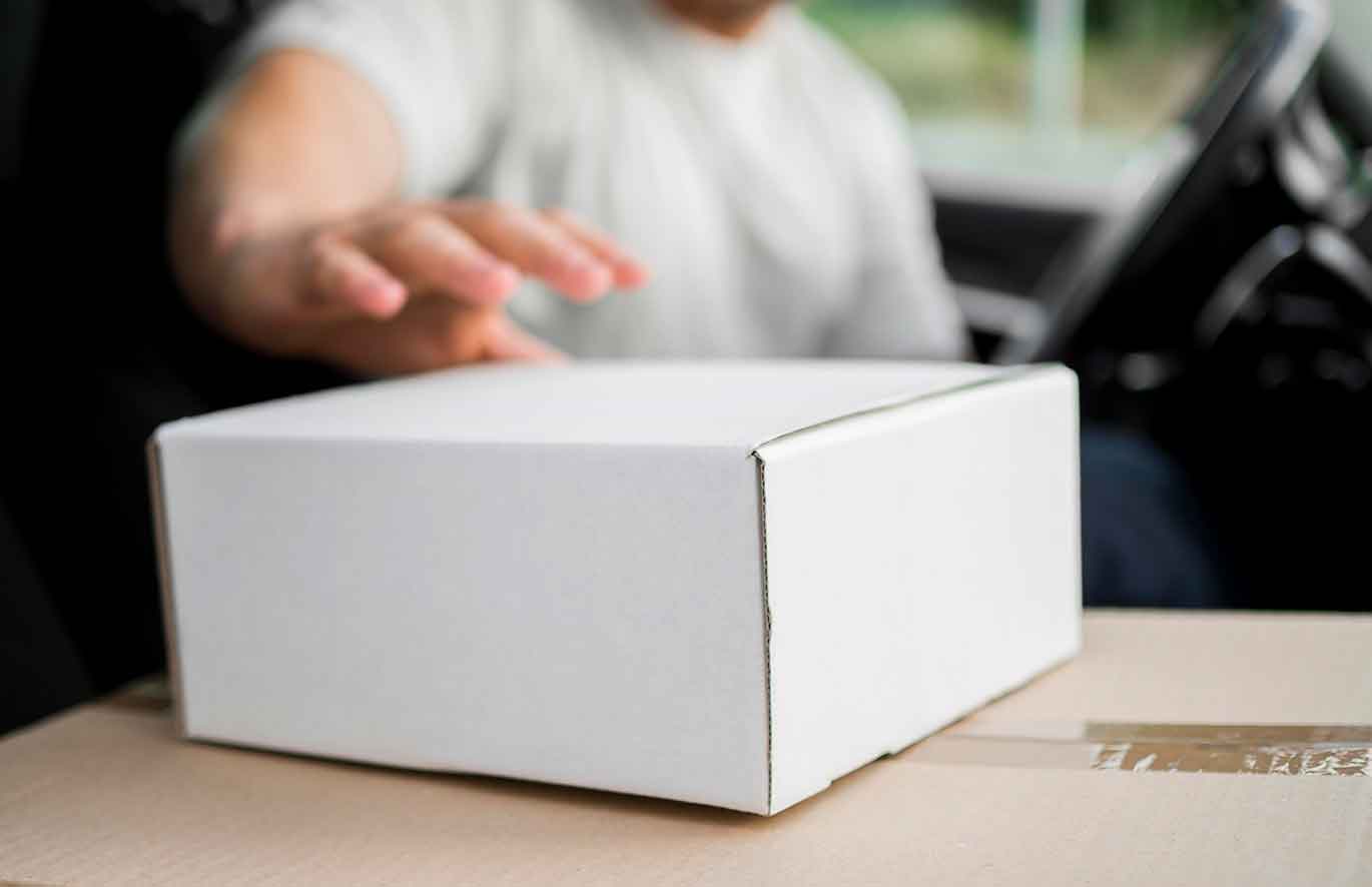 percetakan bandung Custom Box Bandung yang Handal dan Profesional Sedang mencari custom box Bandung yang murah dan kualitasnya bagus? Datang saja pada sebuah jasa percetakan custom box. Terdapat beberapa macam jenis box yang bisa disesuaikan.