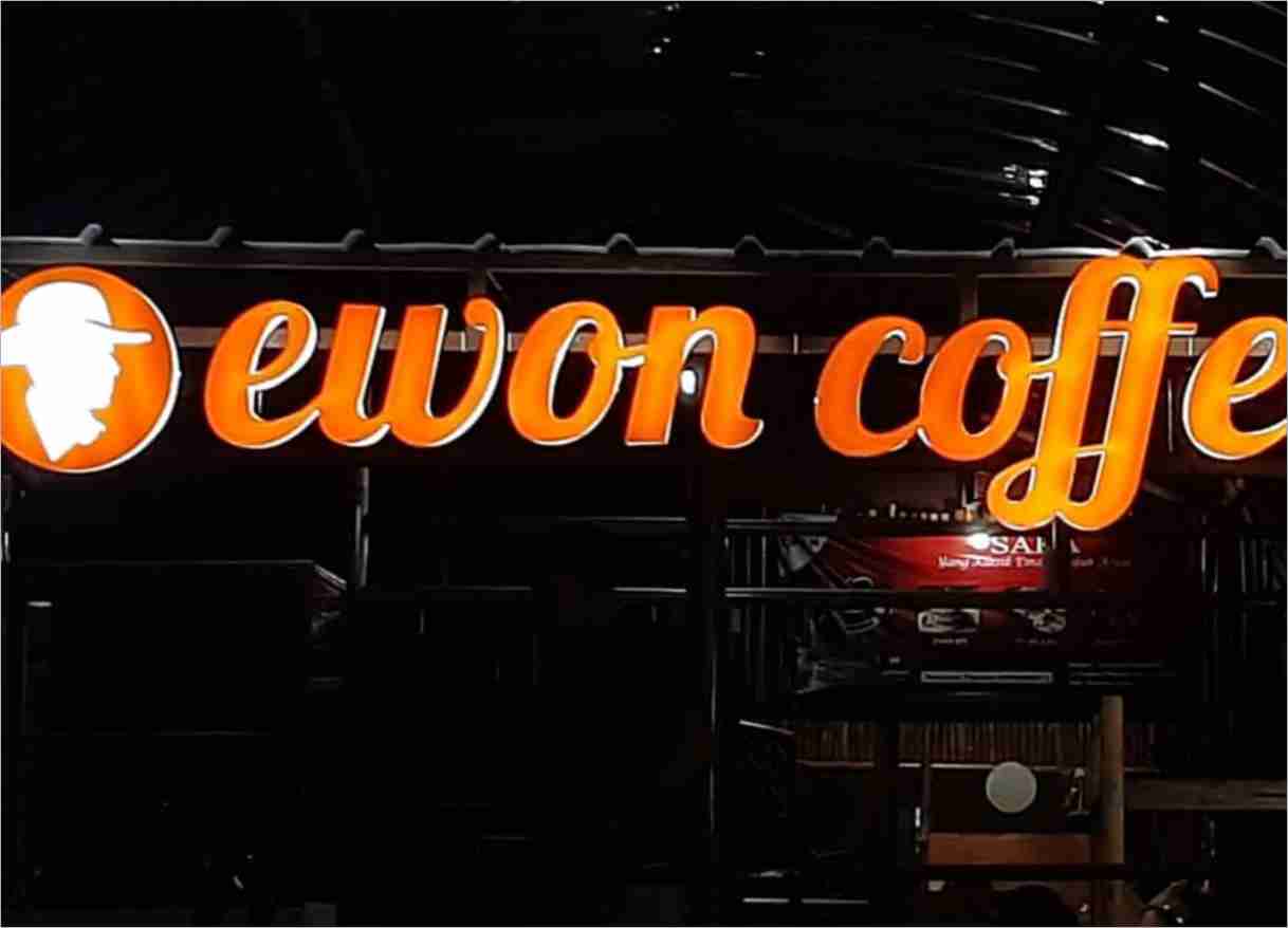 percetakan bandung Mengenal Harga Bikin Neon Box Bandung dan Proses Pembuatannya Para pebisnis mulai beralih untuk memanfaatkan neon box untuk promosi sehingga pasti Anda penasaran dengan harga bikin neon box Bandung. Pada dasarnya, budget yang harus Anda siapkan