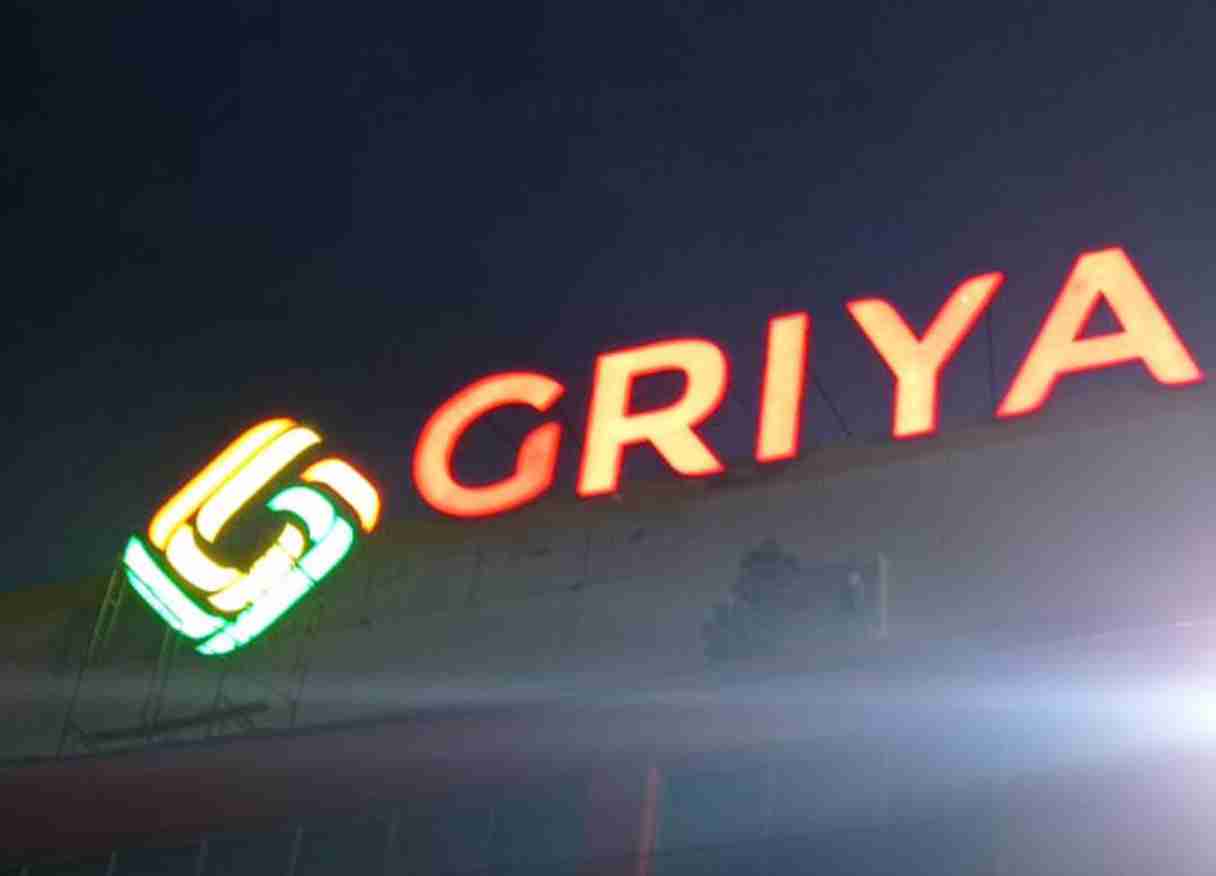 percetakan bandung Jangan Asal Pilih! Begini Cara Memilih Jasa Pembuatan Huruf Timbul Lampu Terbaik Kini semakin banyak jasa yang menawarkan pembuatan huruf timbul lampu untuk promosi bisnis. Namun tidak sedikit juga dari jasa-jasa tersebut yang tidak memiliki kualitas terbaik