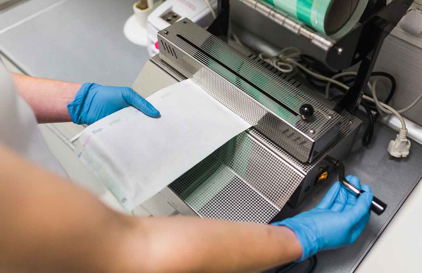 percetakan bandung Perbedaan Laminasi Glossy dan Doff Mengenal perbedaan laminasi doff dan glossy di dunia percetakan, yang harus kita ketahui!