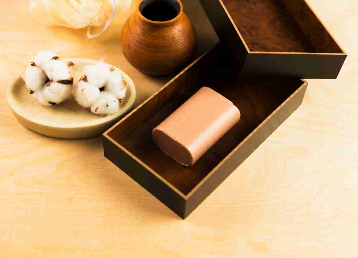 percetakan bandung Custom Box Souvenir Bandung Solusi Kemasan Eksklusif untuk Berbagai Kebutuhan Acara Namun, bukan hanya isi souvenir yang penting, melainkan juga kemasannya. Oleh karena itu, permintaan akan custom box souvenir Bandung terus meningkat karena mampu memberikan tampilan yang lebih eksklusif