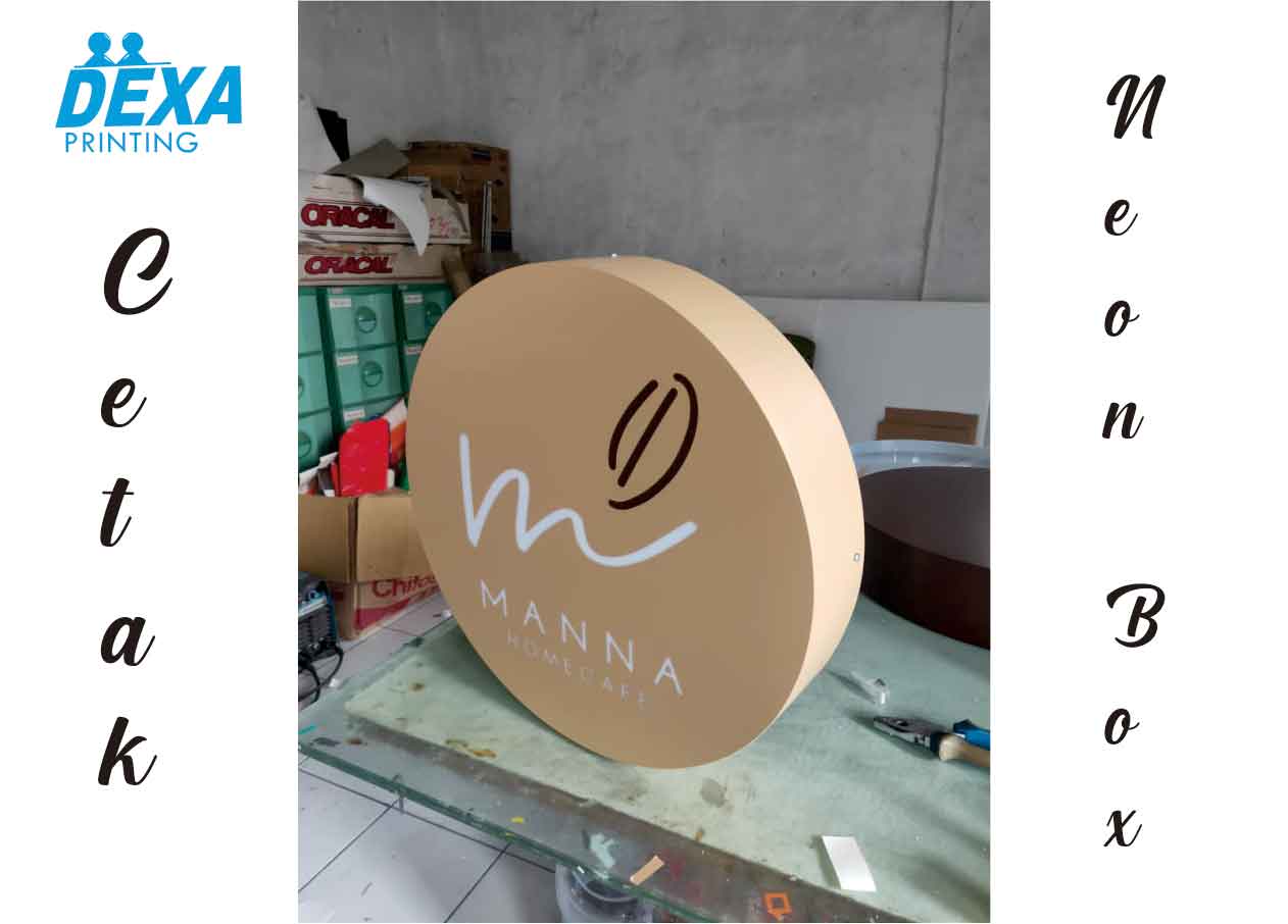 Untuk kebutuhan promosi bisnis, menggunakan jasa neon box Bandung merupakan cara yang tepat. Neon box cukup efektif untuk digunakan dalam promosi karena tampilannya dapat menarik minat calon pelanggan atau konsumen.