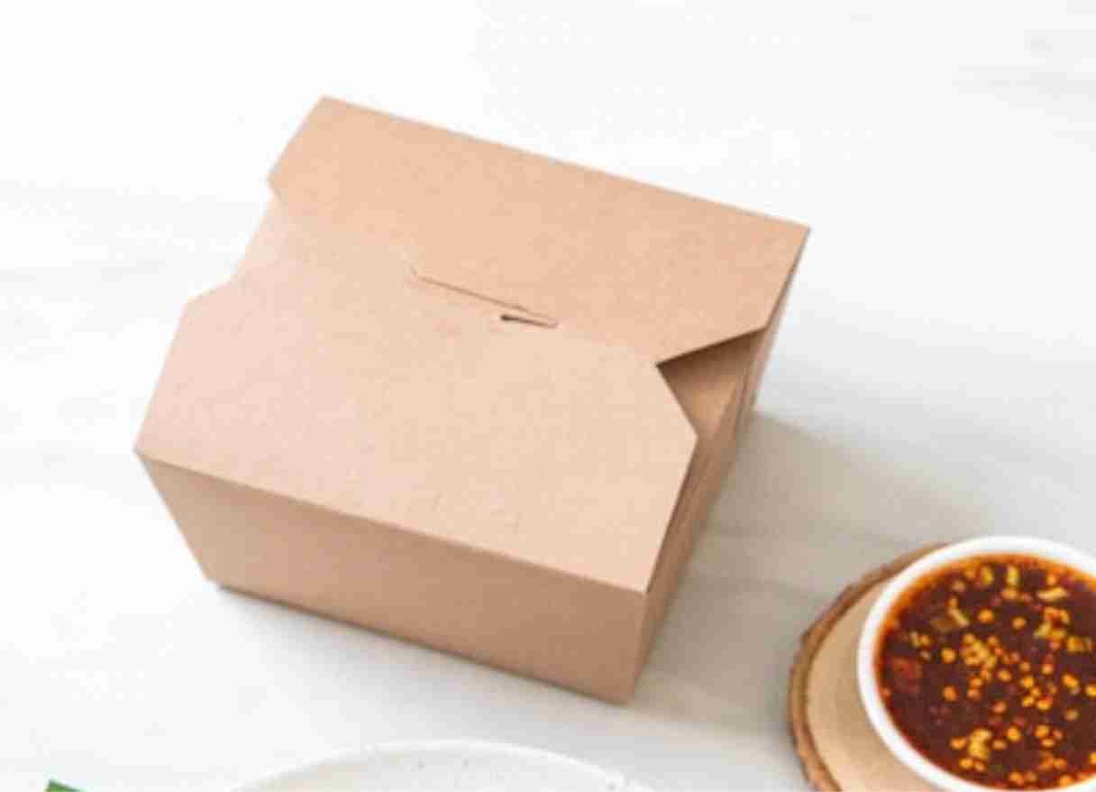 Cetak dus nasi box tidak hanya untuk mempercantik kemasan, melainkan juga bisa dijadikan ajang promosi. Hanya dengan mencantumkan nomor telepon yang bisa dihubungi pada kemasan tersebut.