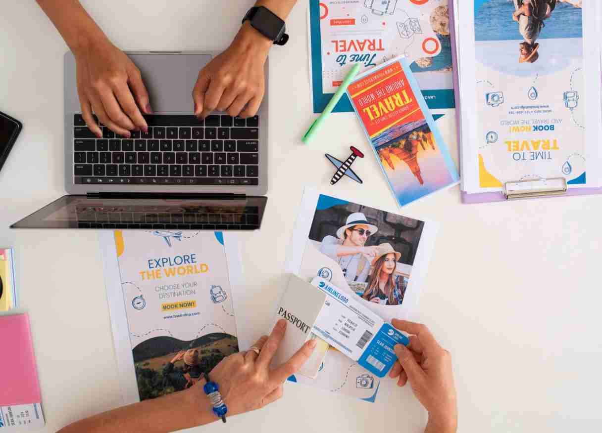 Meski era digital sudah semakin berkembang, brosur tetap relevan karena bisa langsung menyentuh target pasar secara fisik. Tidak heran jika banyak pelaku usaha mencari cetak brosur terdekat agar lebih mudah, cepat, dan efisien