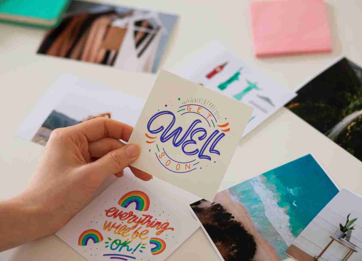 Salah satu produk kreatif yang banyak diminati oleh pelaku usaha maupun individu adalah stiker. Tidak heran jika banyak orang mencari tempat bikin stiker di Bandung untuk kebutuhan promosi, dekorasi, maupun personal branding