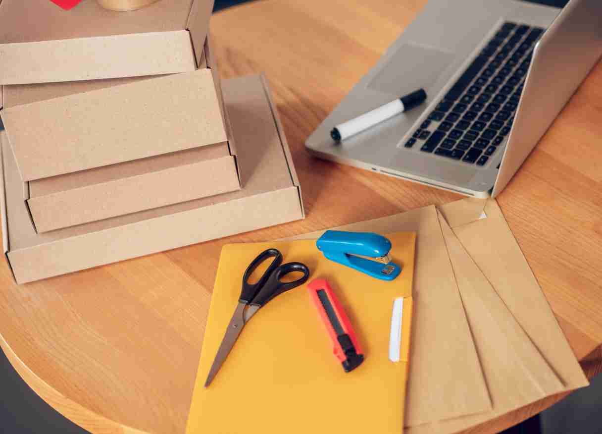 Oleh karena itu, banyak pelaku usaha kini memanfaatkan jasa cetak box packaging untuk mendapatkan kemasan yang menarik, berkualitas, dan sesuai dengan karakter bisnis mereka
